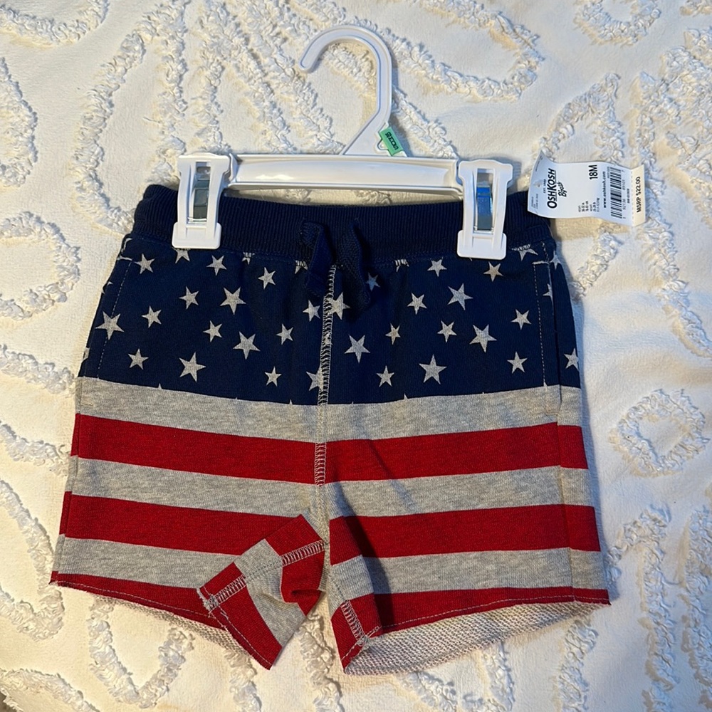 Boys flag shorts